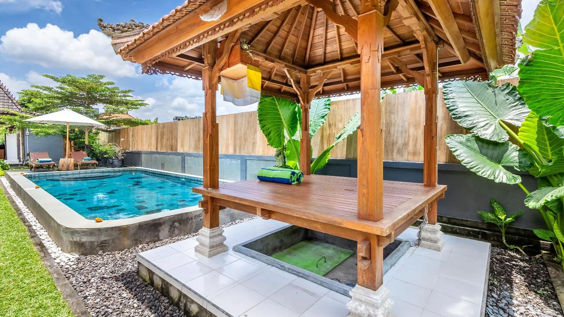 Lumbung Sari Villa Ubud 0*,