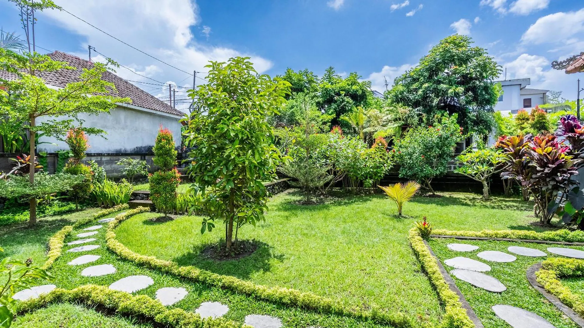 Lumbung Sari Villa Ubud 0*, Ubud (Bali)